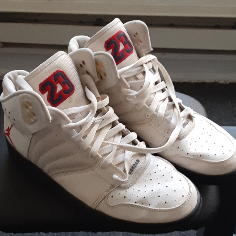 Jordan's 23
